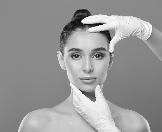 عمليات شد الوجه في دبي